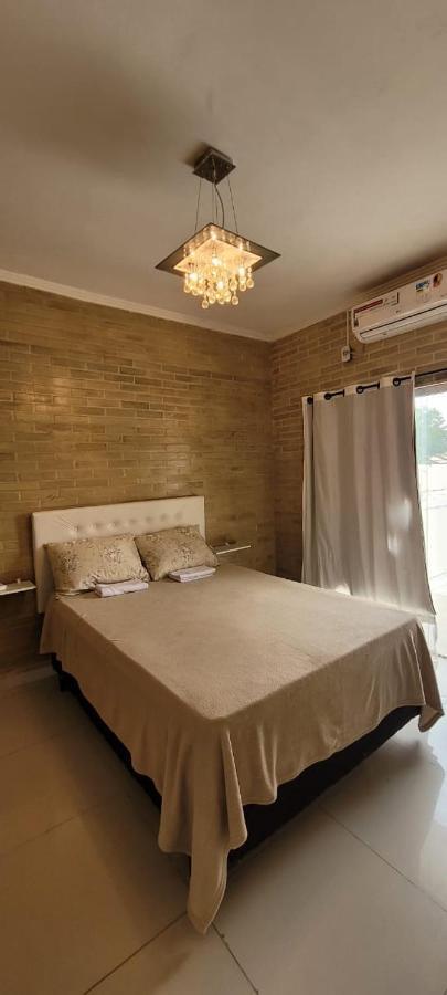 Sobrado 2 Amplo E Confortavel Em Condominio コルンバ エクステリア 写真